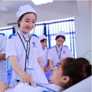 điều dưỡng ở Nhật Bản