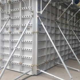 sản xuất phụ kiện xây dựng