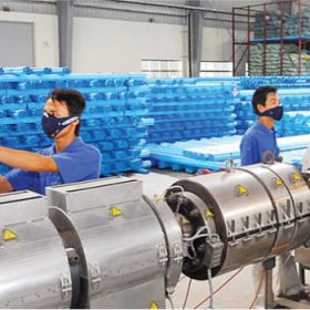 Đúc chất dẻo cường hóa