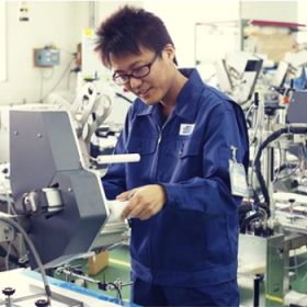 lao động nước ngoài đơn hàng kiểm tra máy