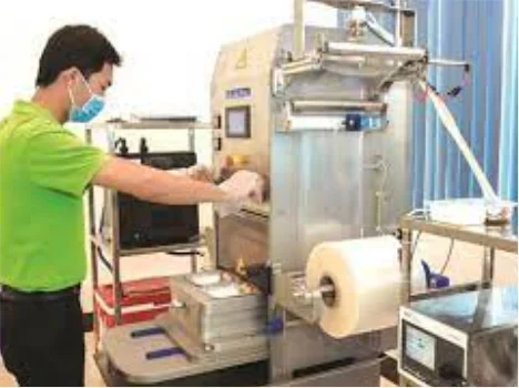 TUYỂN 8 NAM SẢN XUẤT HỘP ĐỰNG ĐỒ ĂN