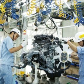 Sản xuất linh kiện ô tô tại Nhật Bản