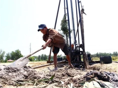 TUYỂN 9 NAM KHOAN GIẾNG