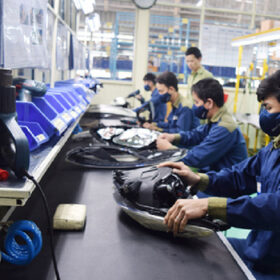 XKLĐ đơn hàng cơ khí đi Nhật Bản