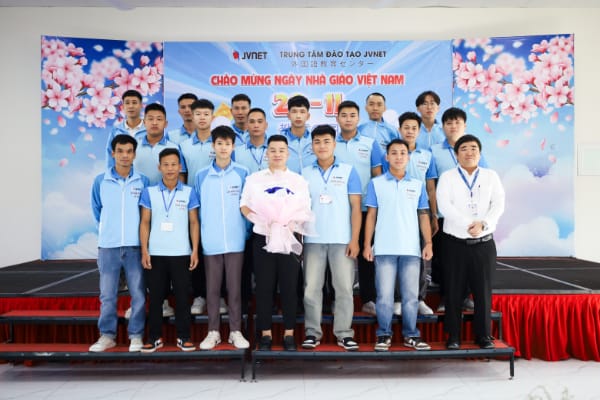 Ngày nhà giáo Việt Nam -8